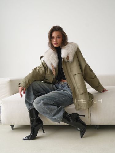 Хлопковая парка ARMY цвета хаки с серым мехом песца