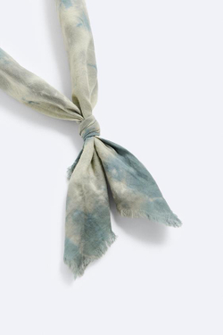 ZARA БАНДАНА С ПРИНТОМ ТАЙ-ДАЙ, ЗЕЛЕНЫЙ |