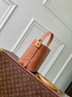 Louis Vuitton Low Key All In BB