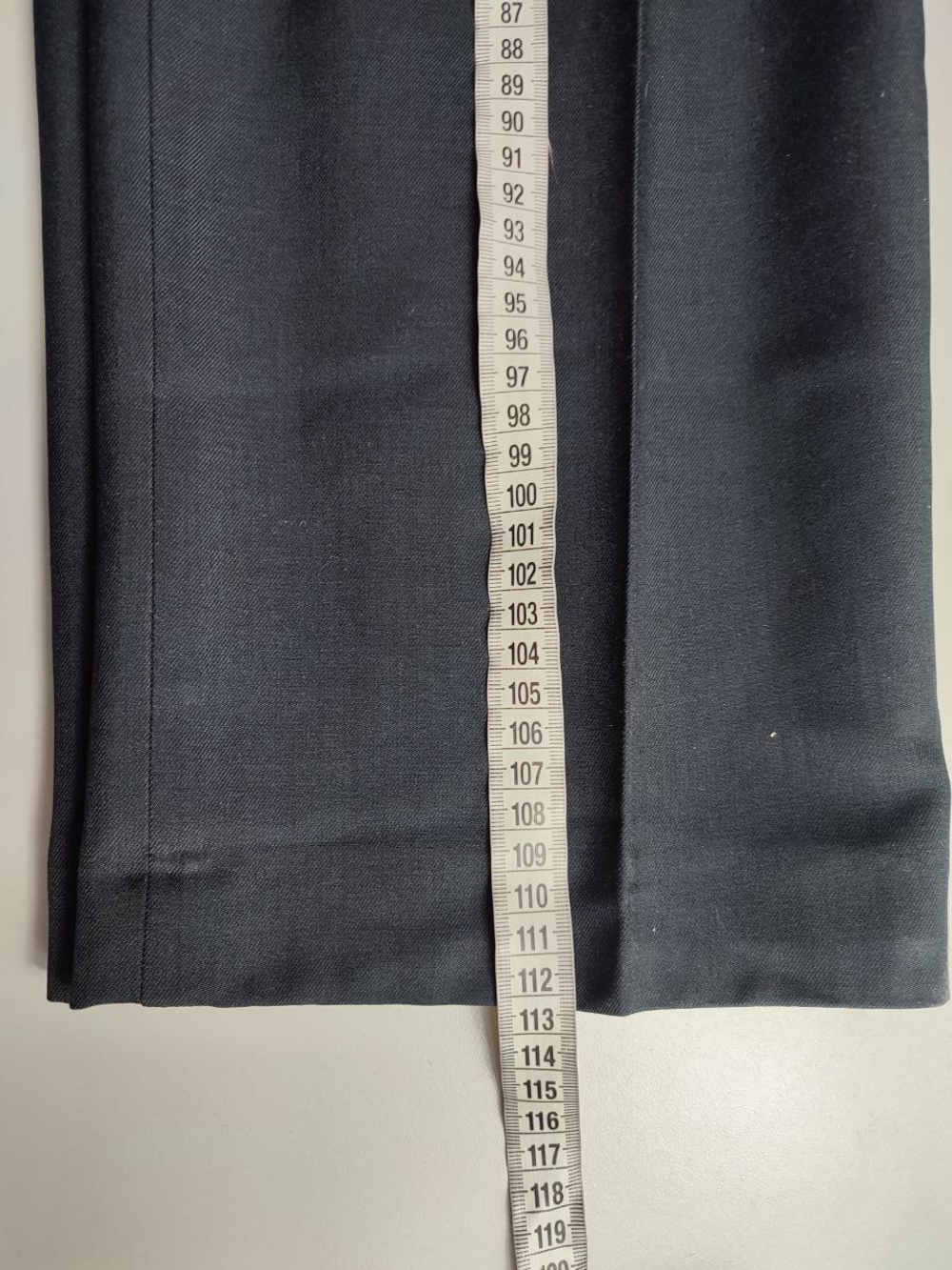 Брюки мужские лаконичные 48 размер