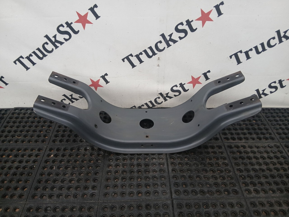 Траверса рамы поперечная