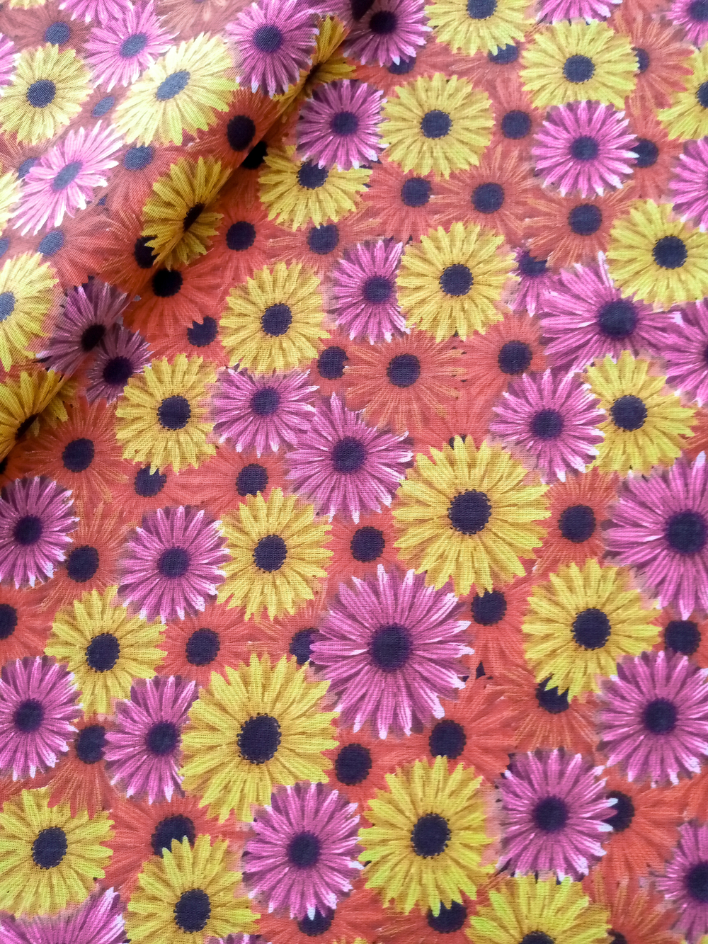 Ткань бязь плательная, рис. "Маргаритка", ширина 150 см, арт. 210