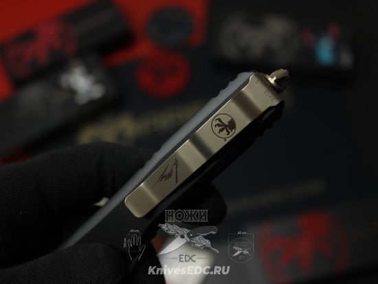 Фронтальный нож Microtech Ultratech Hellhound 119-13S с клинком из стали CTS-204Р, рукоять 6061 T-6 Aluminium