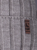 Шапка зимняя для мальчика на завязках и снуд