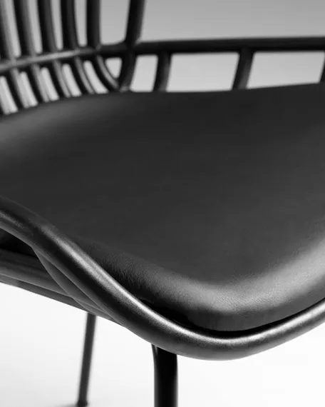 Уличный стул Surpik черный | La Forma | Испания | Купить в Hallberg.ru