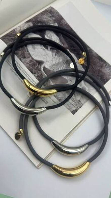 Колье "Моно" черный каучук с серебряной вставкой