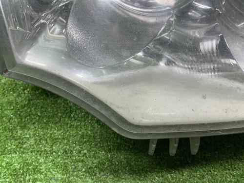 Фара левая Mitsubishi Pajero Sport 2 13-16 ксенон