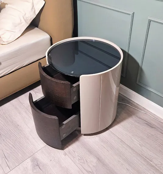 Прикроватная тумбочка Marco с подсветкой и датчиком движения