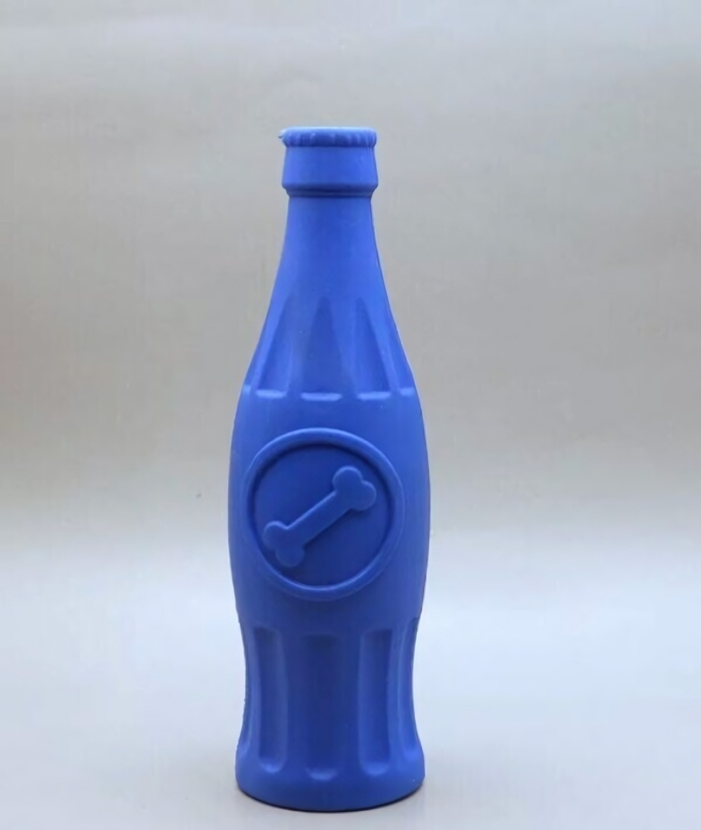 Игрушка TPR для средних и крупных пород собак «Бутылочка», цвет синий, 17*4,7см