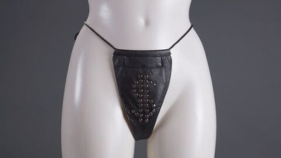 Женские кожаные трусы с кармашком (Размер: S-M) (Цвет: черный)