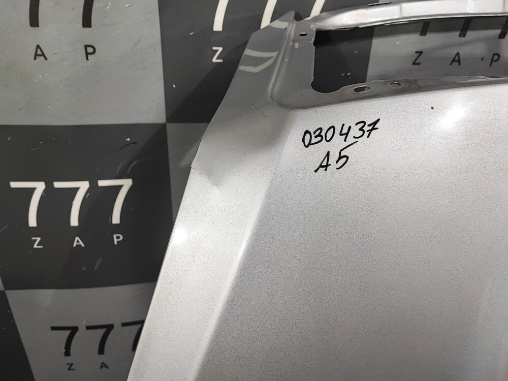 Капот Skoda Octavia 2 (A5) 04-13 Б/У Оригинал 1z0823155b