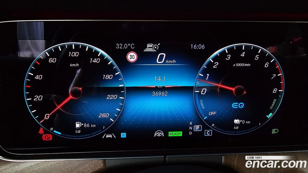 Mercedes-Benz E-Class W213 E300e 4MATIC Exclusive (01.2021)