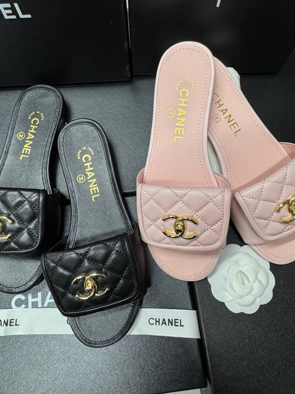 Шлепанцы CHANEL