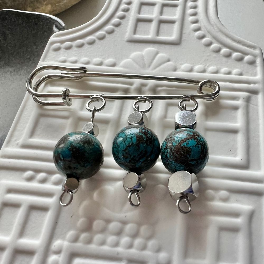 Брошь-булавка. Я могу. Яшма