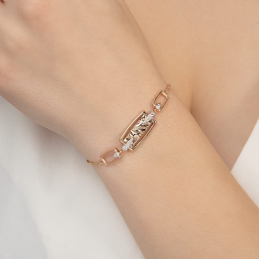 Браслет «Впечатление» из комбинированного золота c натуральными топазами white Артикул: 05-0759-00-201-1111