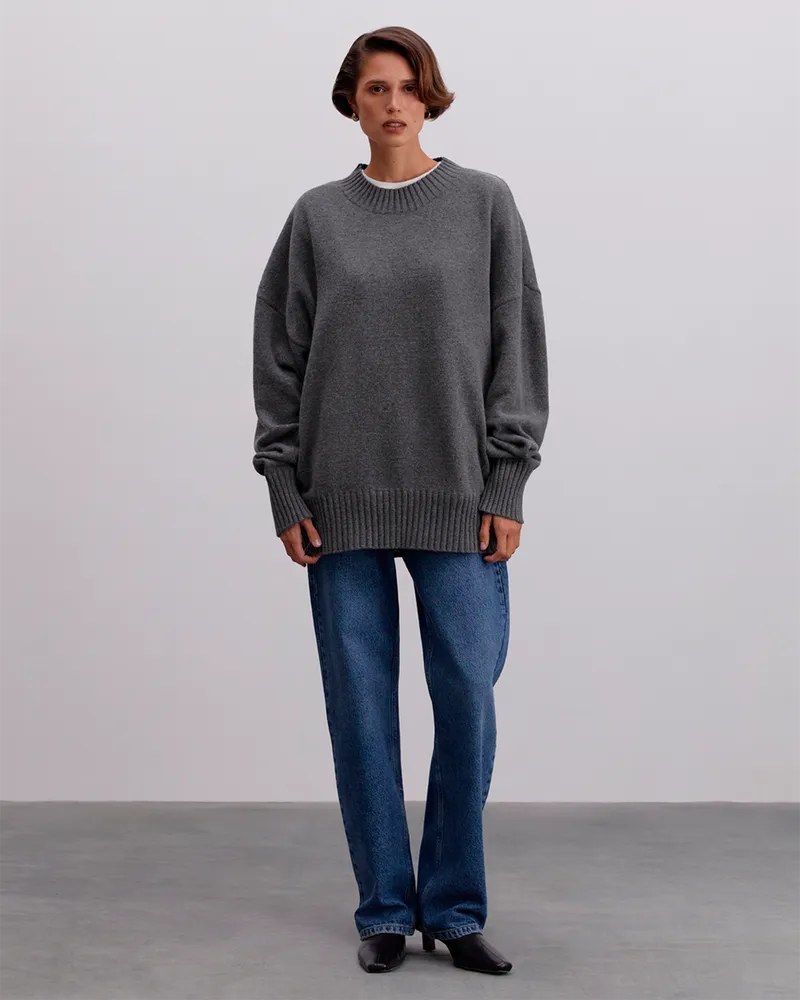 Серый джемпер из шерсти