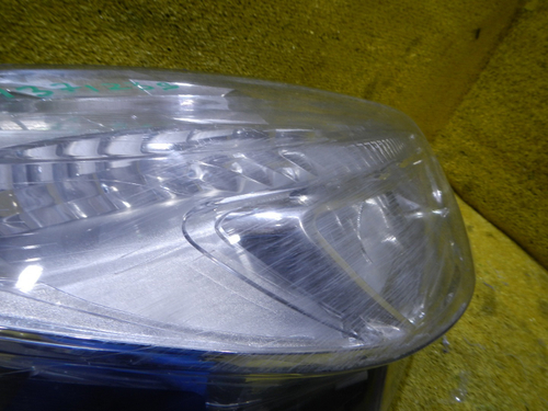 Битая Фара правая Opel Insignia (2008-2013) Галоген