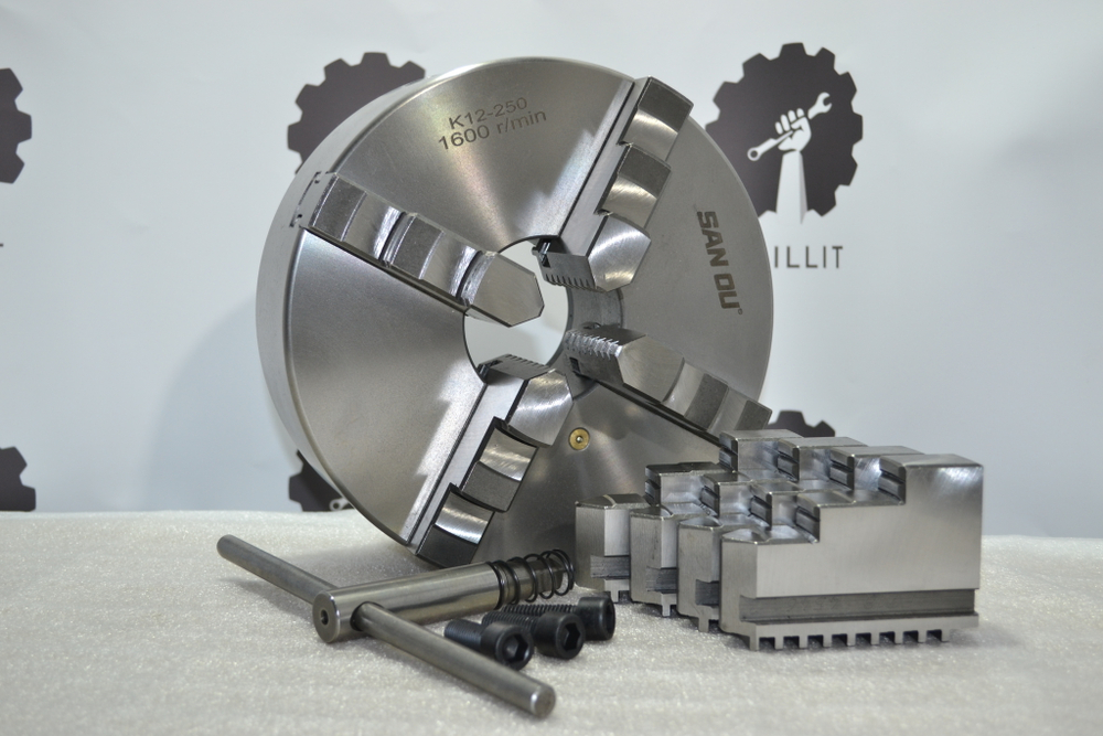 Токарный патрон К12-250 мм, четырехкулачковый, самоцентрирующийся