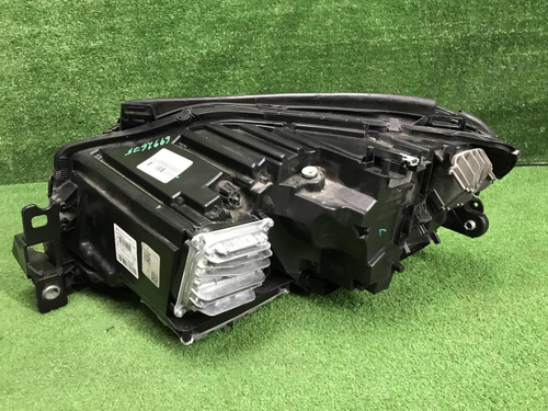 Фара правая Mercedes GLE W166 (15-18) LED В сборе
