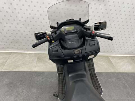 Suzuki Skywave 650 , 2002