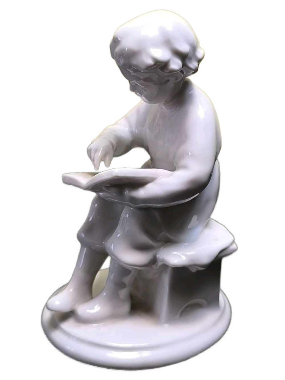 Фарфоровая статуэтка "Юный Ленин" (ЛФЗ), СССР, 1960-1970 гг