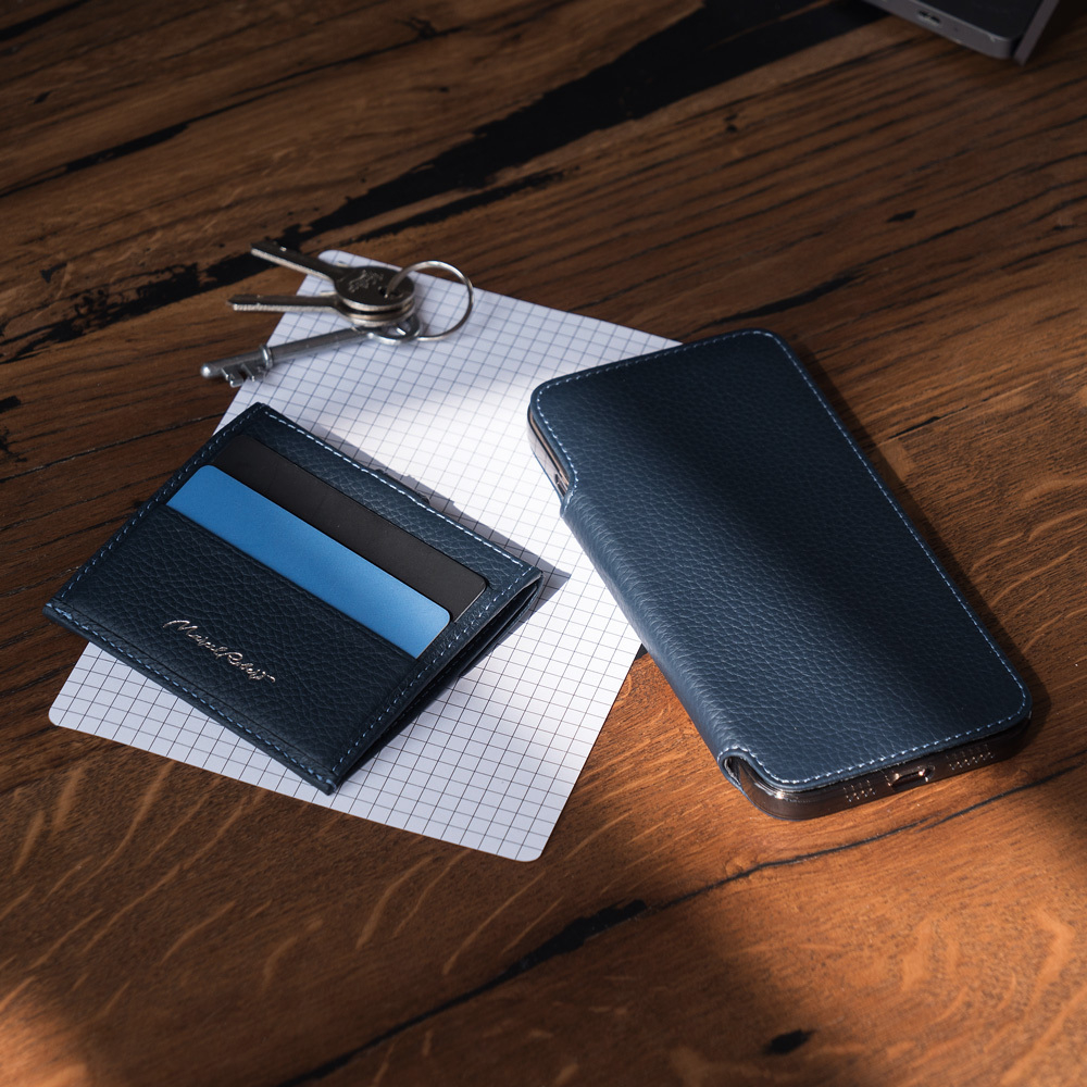 Чехол Benoit для iPhone 12 Pro Max из кожи теленка синего цвета