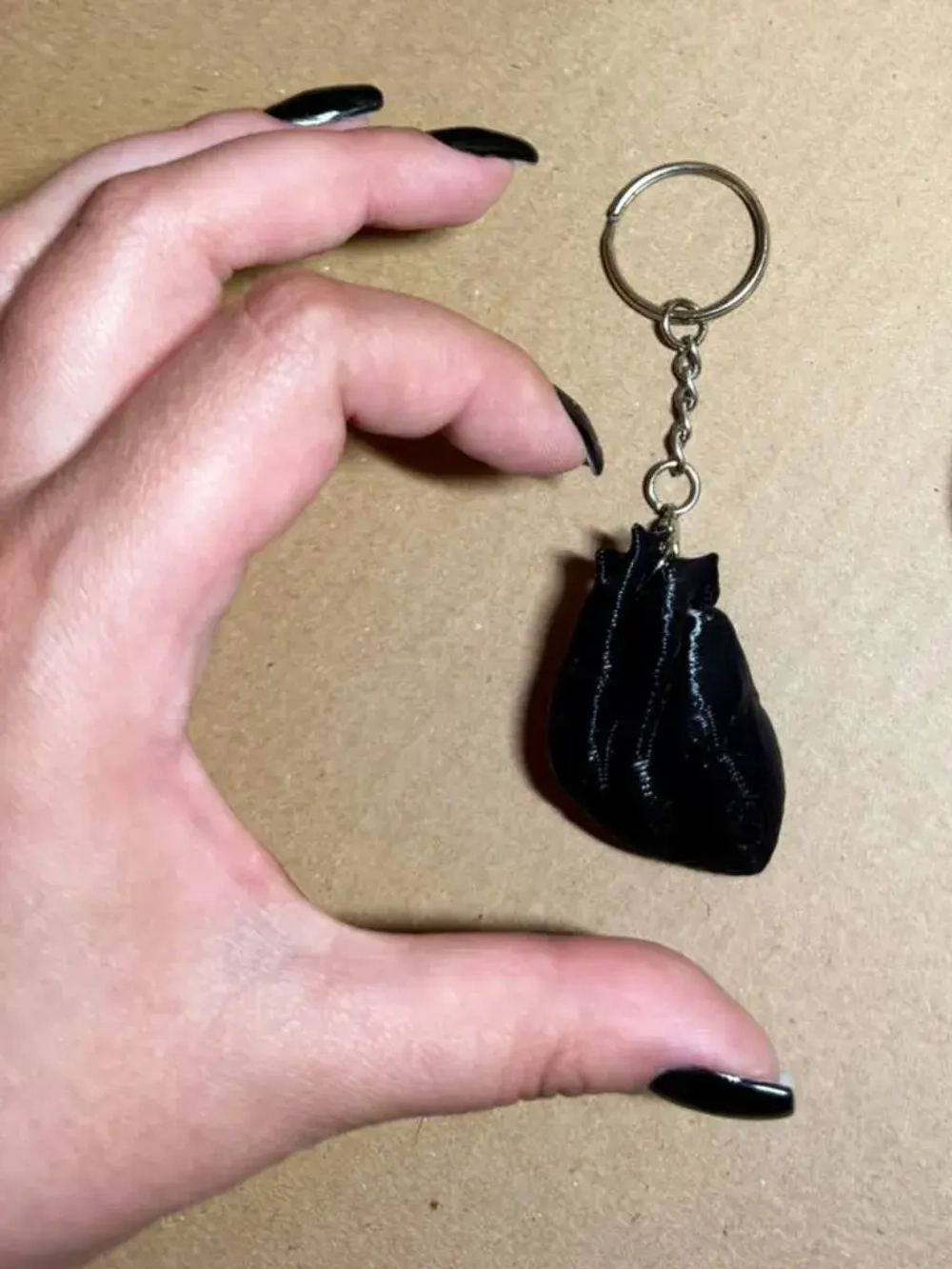 3D сердце анатомическое черное