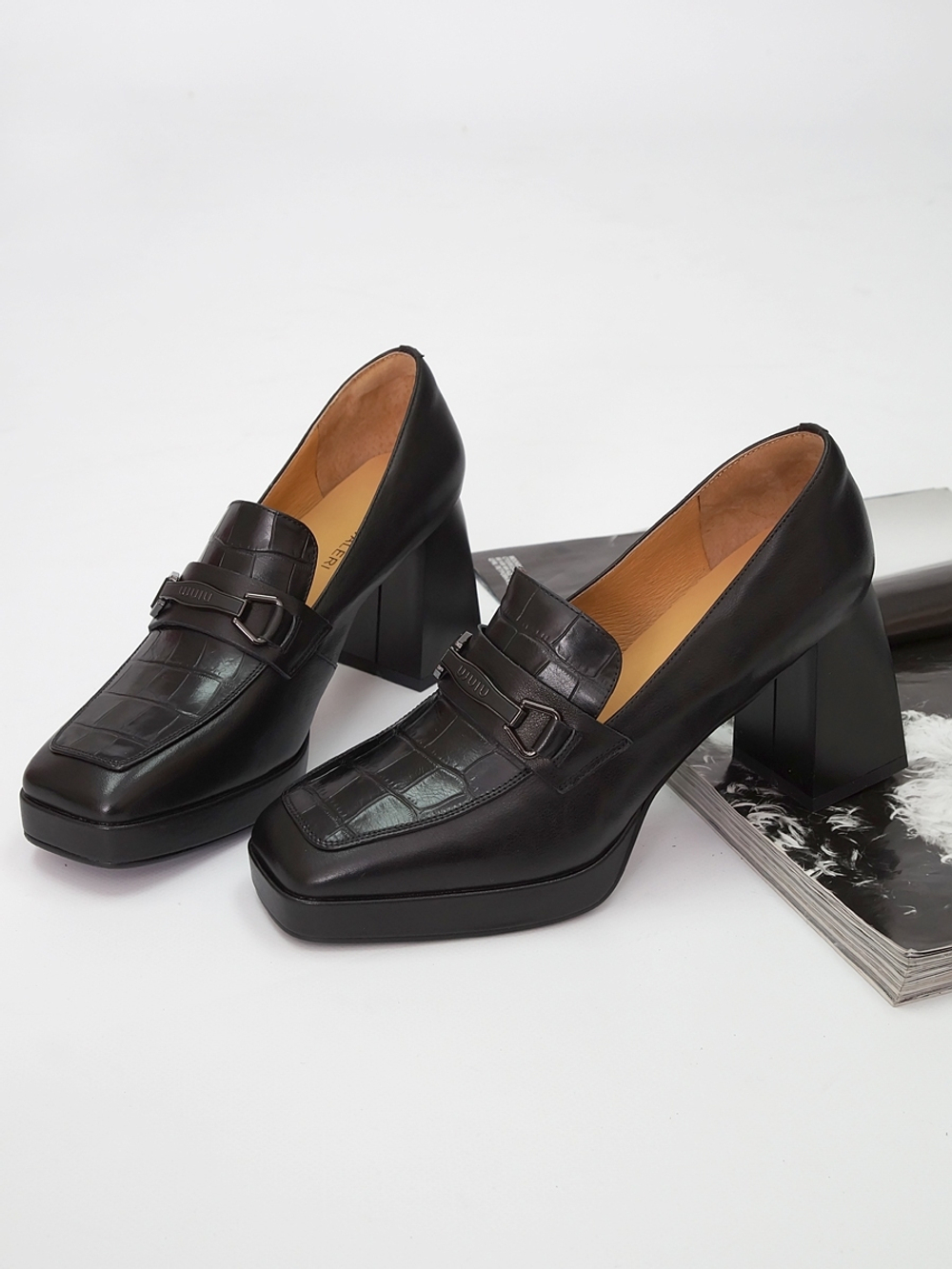 Туфли женские SANDRA VALERI S1-7376