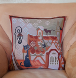 Наволочка гобеленовая декоративная для интерьерной подушки Кошачья жизнь - Осень 45х45