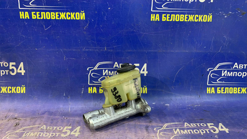 Главный тормозной цилиндр TOYOTA HILUX SURF 1995-2002
