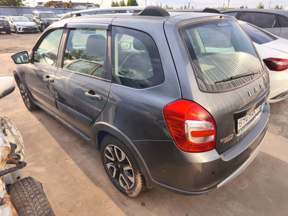 LADA GRANTA Cross Comfort 1.6 90hp 5MT