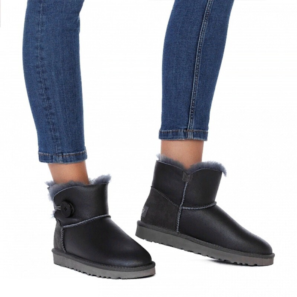 Угги Mini Bailey Button Metallic Grey