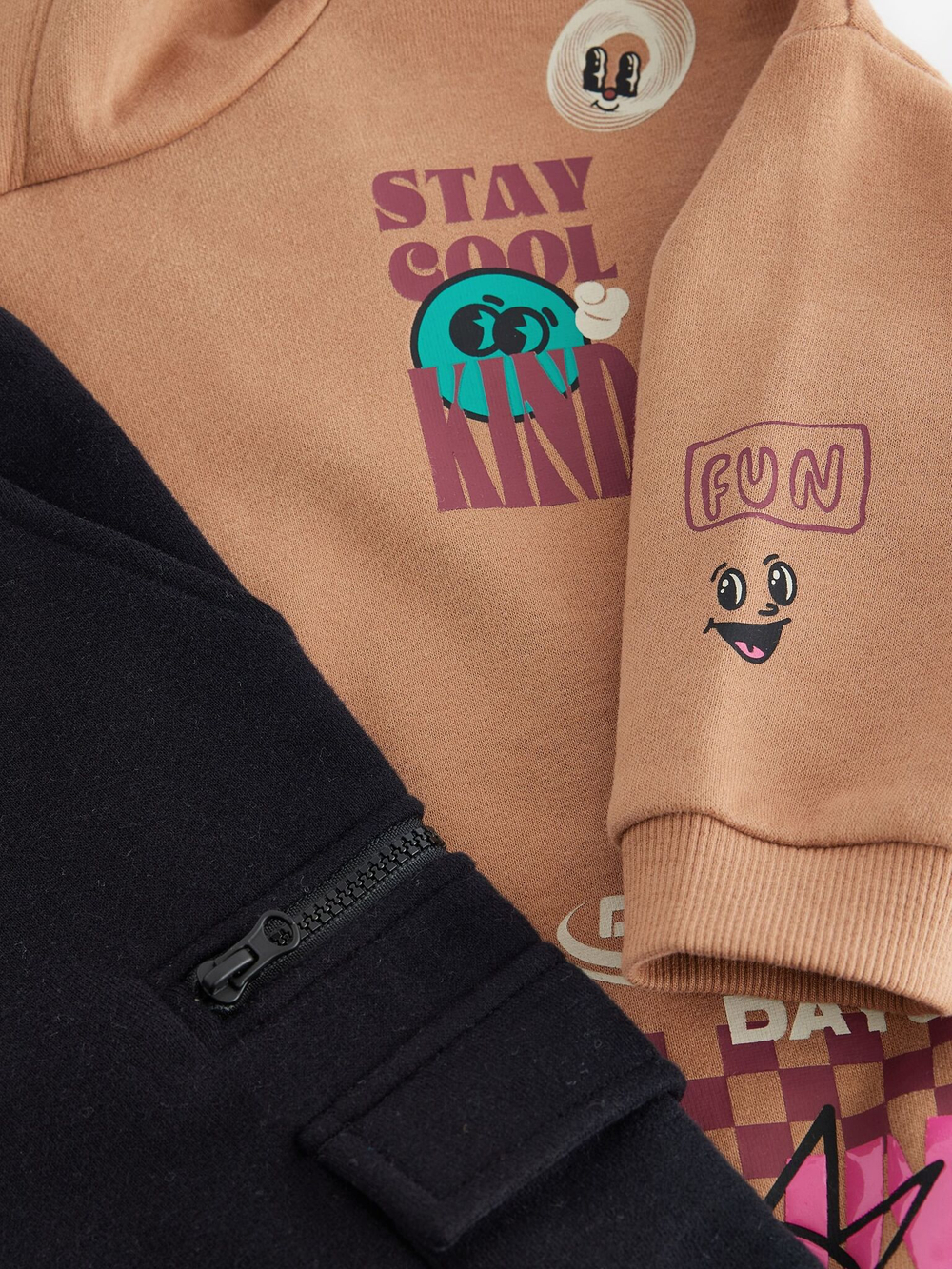 Толстовка с капюшоном и джоггеры в комплекте для мальчика Next B29-615, Бежевый, Черый