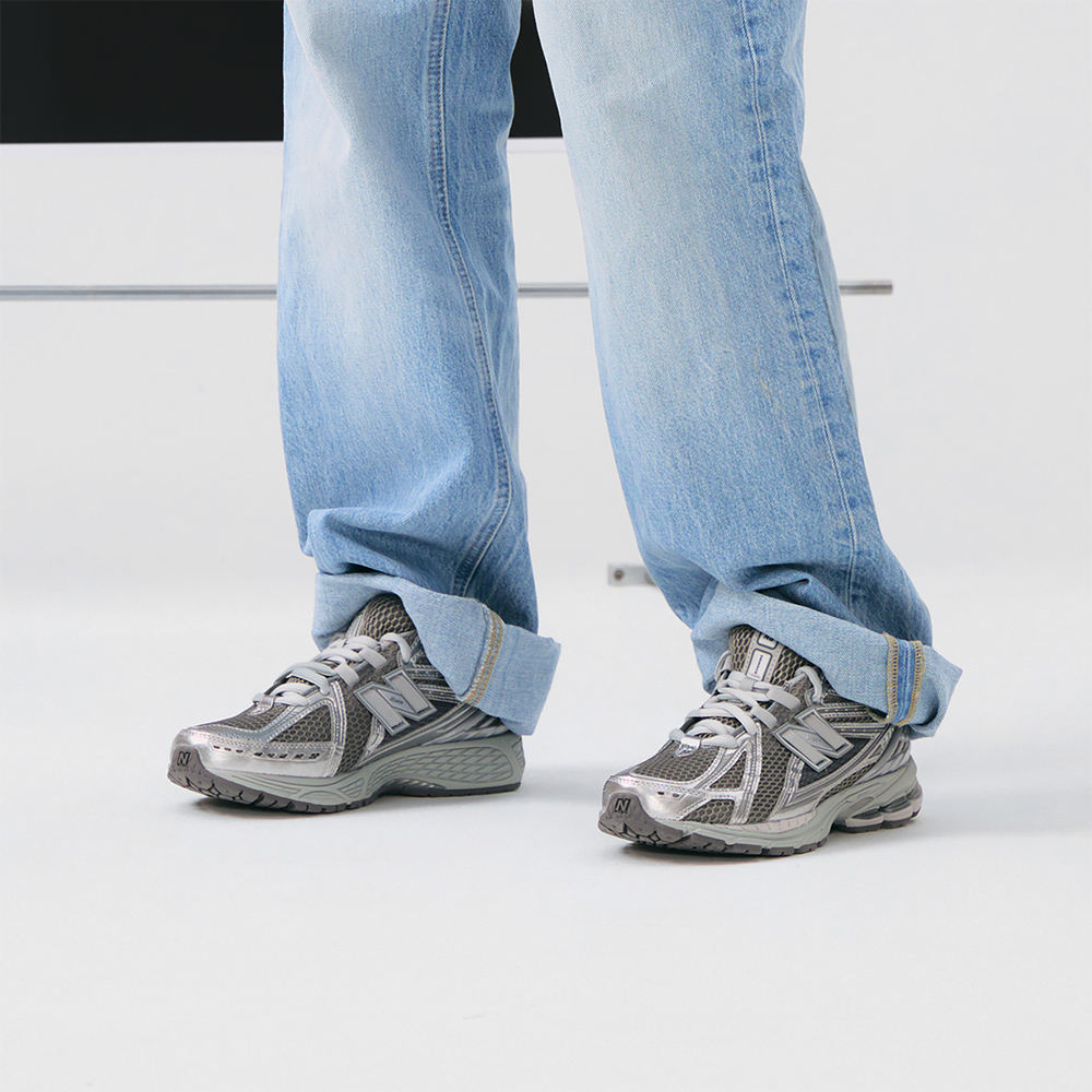Кроссовки New Balance Nb 1906R Y2K