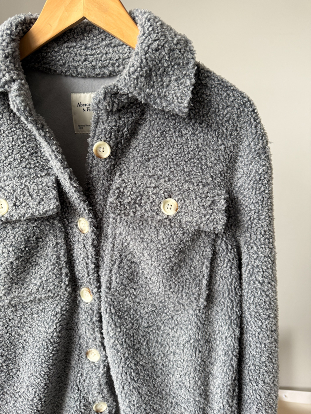 Куртка букле Abercrombie & Fitch, S