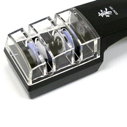 Точилка для ножей Yaxell Gou Gousharp Pro чёрная Германия фрагмент