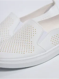 Мокасины летние с перфорацией