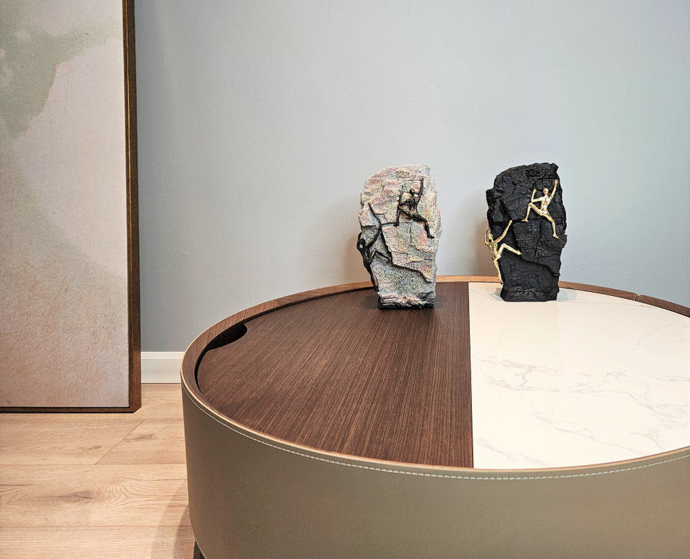 Статуэтка Climbing decoration-B