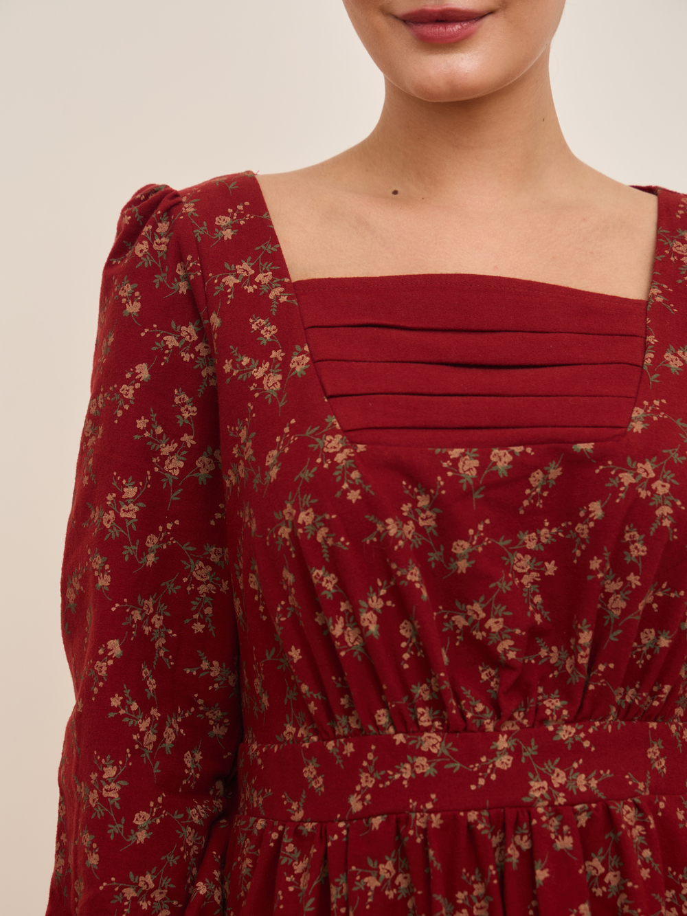 Платье с драпировкой