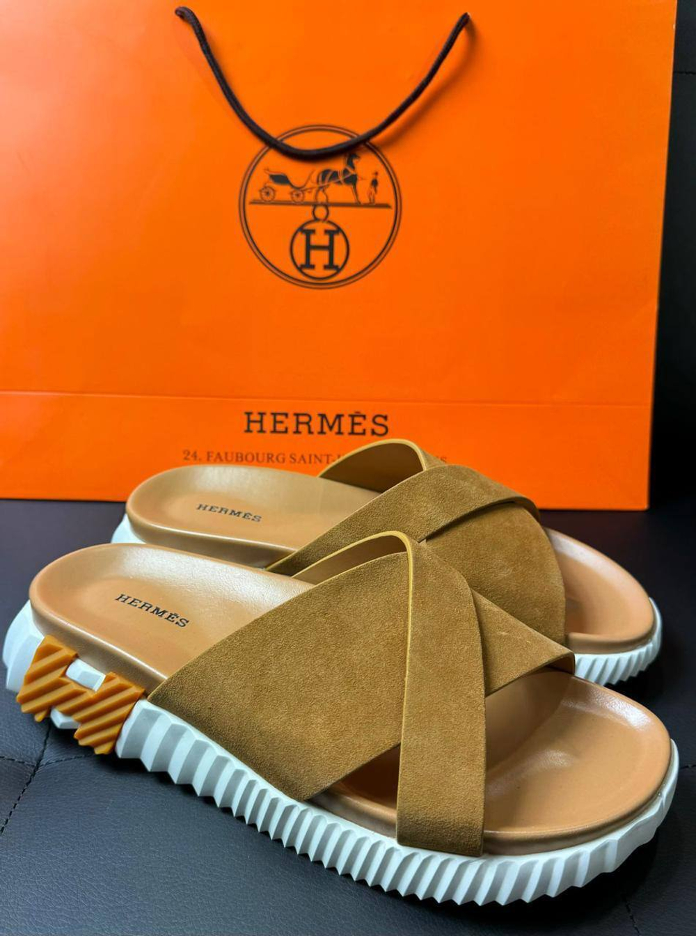 Шлепанцы Hermes
