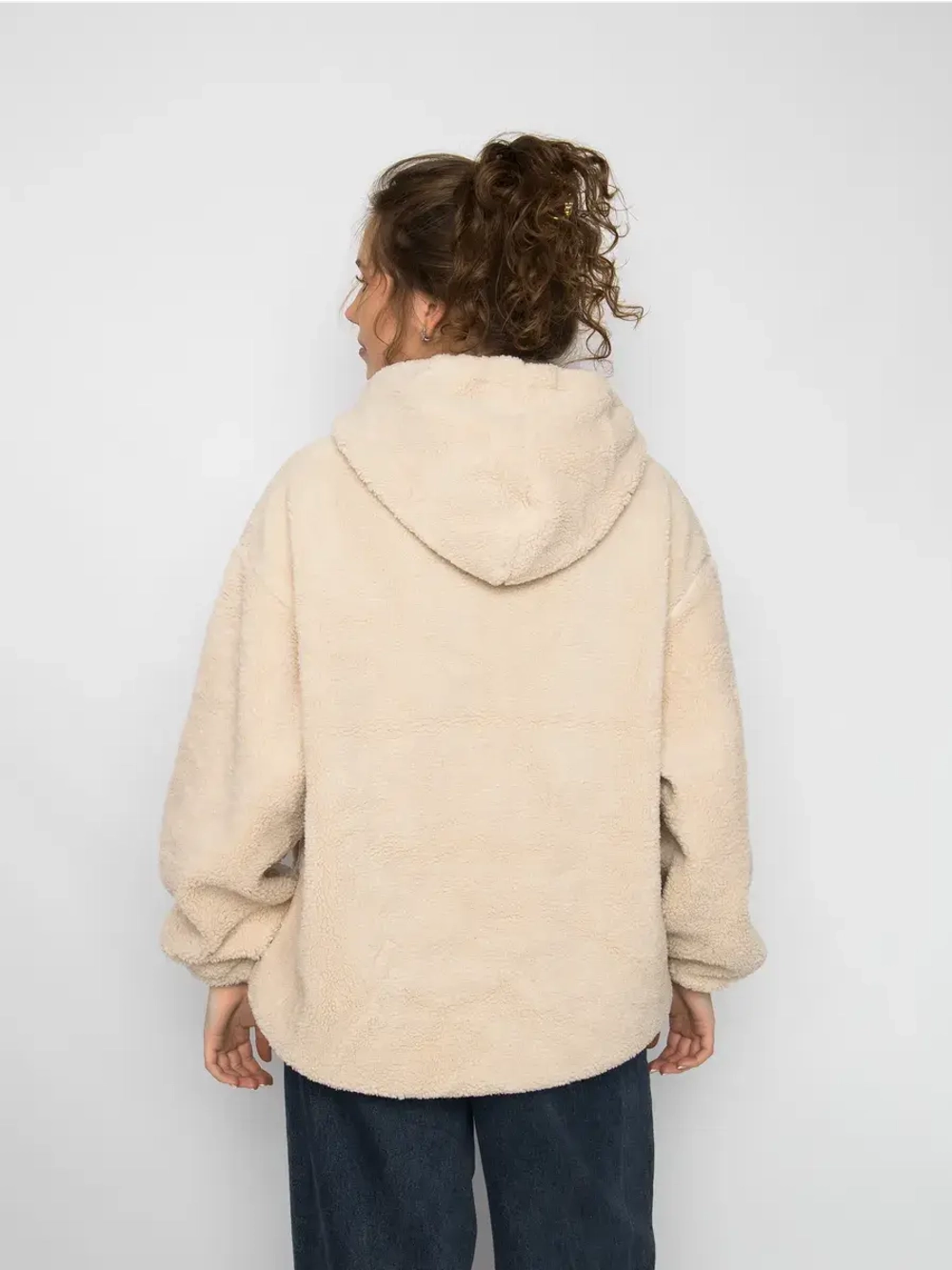 Толстовка плюшевая с капюшоном