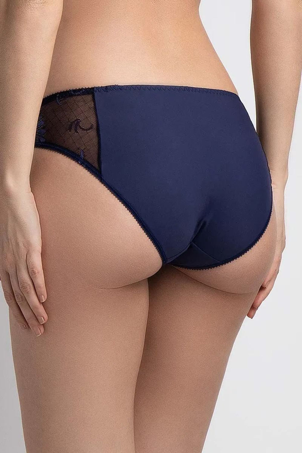 Трусы-слипы с высоким вырезом по линии бедра Thalia (Размер: 46) (Цвет: бежевый)