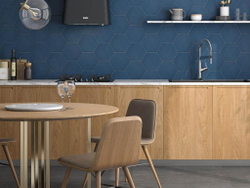 JUBILEE/MAYFAIR/CARNABY