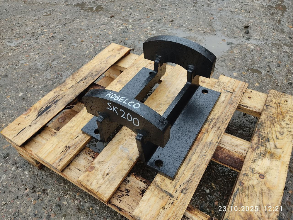 Защита катка (цепи) Kobelco SK200