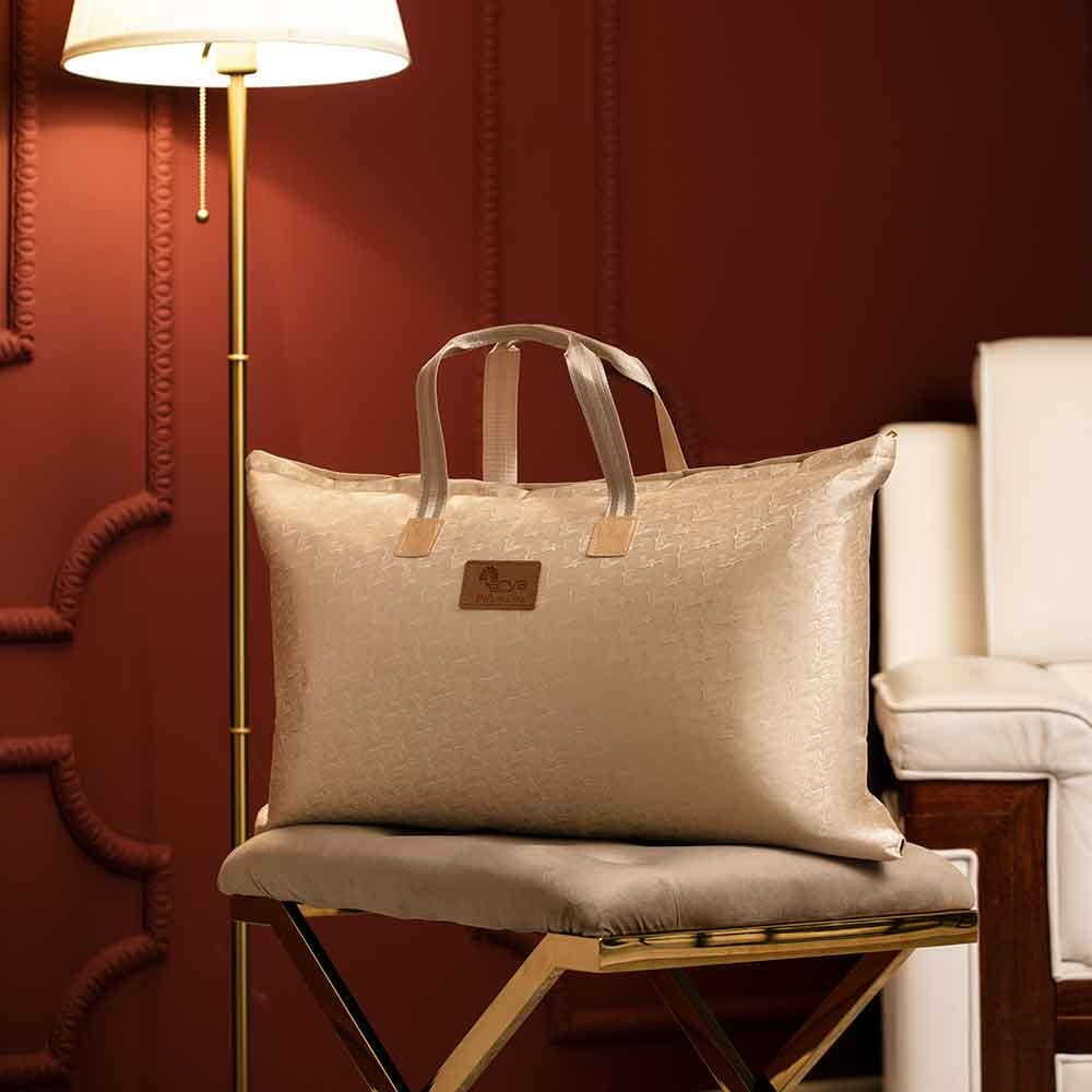 Подушка 50x70 Arya home Deluxe Line Glory