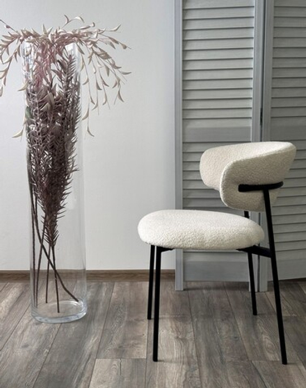 Стул М-City DISAUR Леонардо Soul 000 Белый, букле, Черный каркас