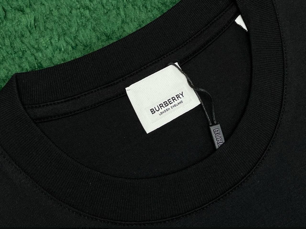 Футболка Burberry
