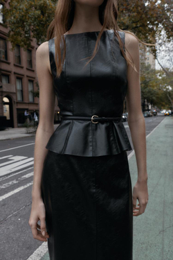 ZARA ТОП ИЗ ИСКУССТВЕННОЙ КОЖИ С РЕМНЕМ, ЧЕРНЫЙ