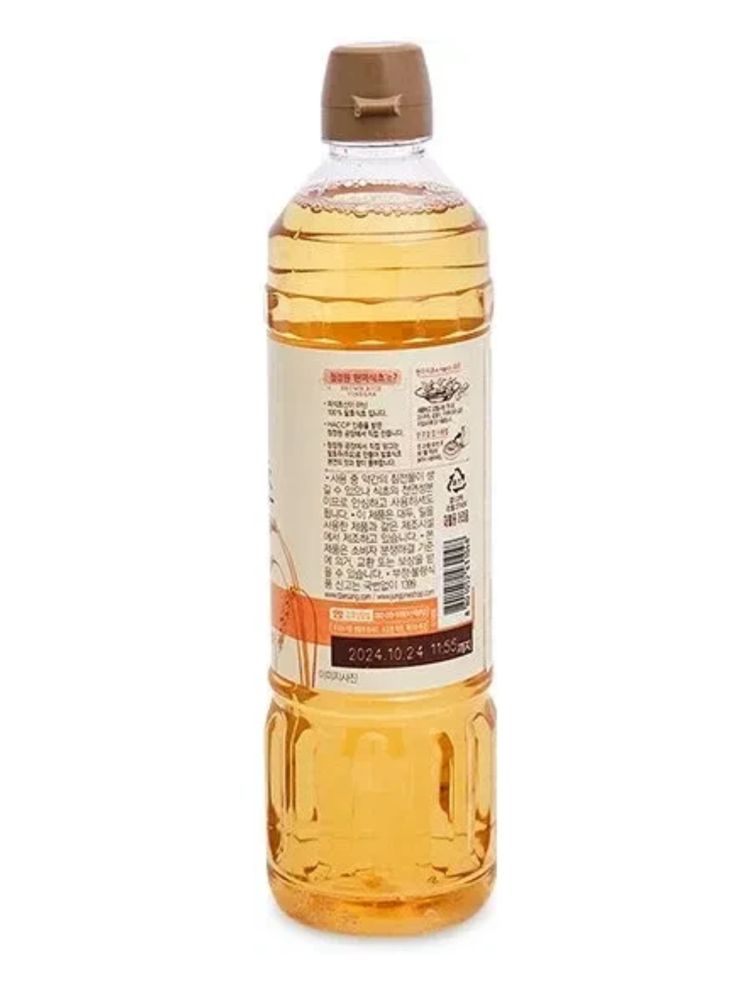 Уксус из коричневого риса Daesang Brown Rice 6% 900 мл 2 шт