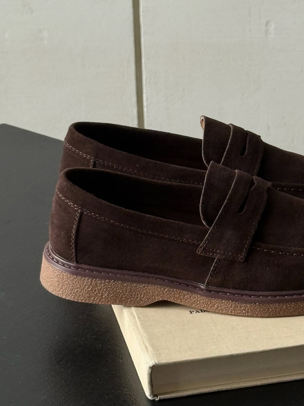 Лоферы из натуральной замши